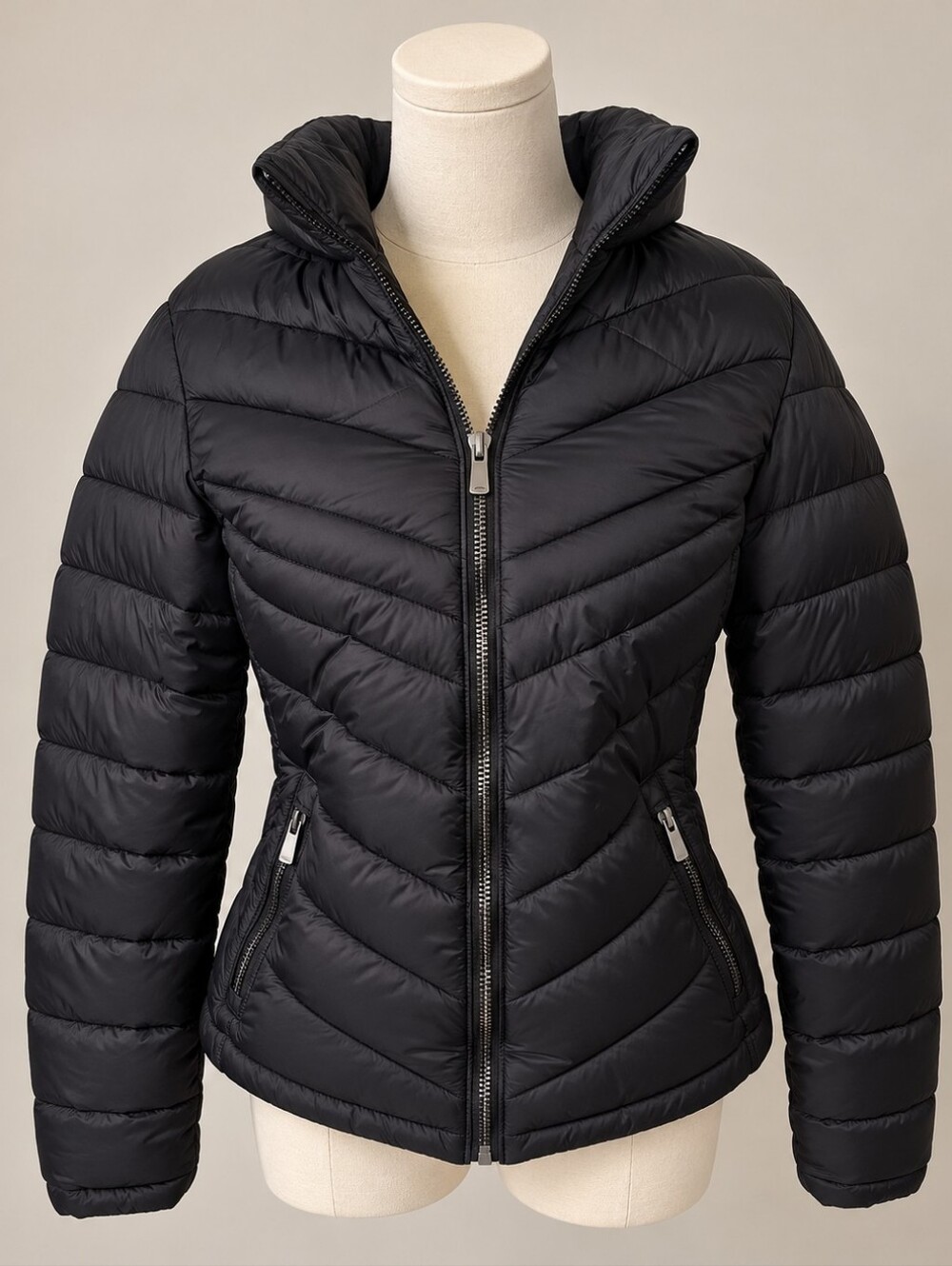 Fitted Black Quilted Hooded Puffer Jacket with Removable Sherpa Lining